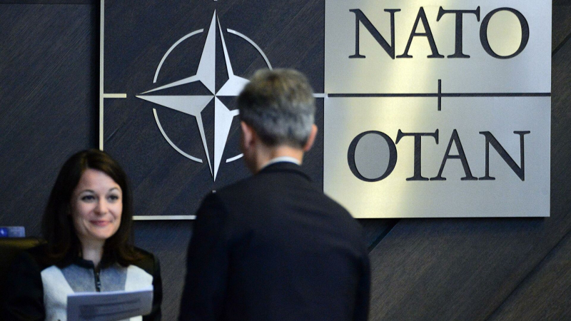НАТО оценила вероятность "нападения" России на Украину в ближайшие недели
