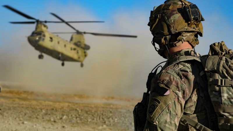 Politico: военные в США выступали за сохранение присутствия в Афганистане