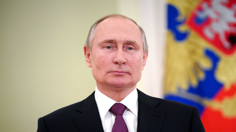 Путин поручил разработать меры по стимулированию бизнеса