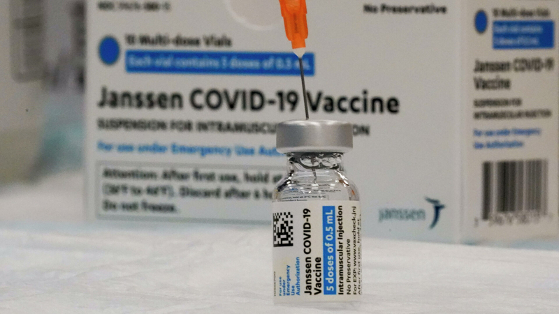 В ЮАР порекомендовали возобновить испытания вакцины Johnson & Johnson