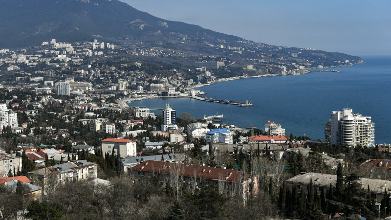 В Крыму объяснили закрытие части акватории Черного моря
