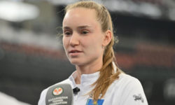Елена Рыбакина обыграла Еву Лис во втором круге «тысячника» в Риме