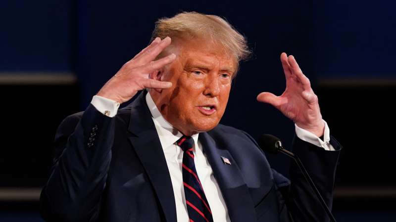 Европа расставила капкан на Трампа, а тот ищет выход из НАТО