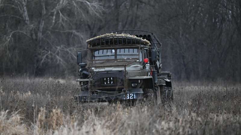 Как российские войска выдавливают ВСУ из Курской области - сводка МО РФ за 7 апреля