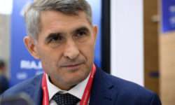 Николаев открыл сессию форума «Стратегия и практика успешного бизнеса»