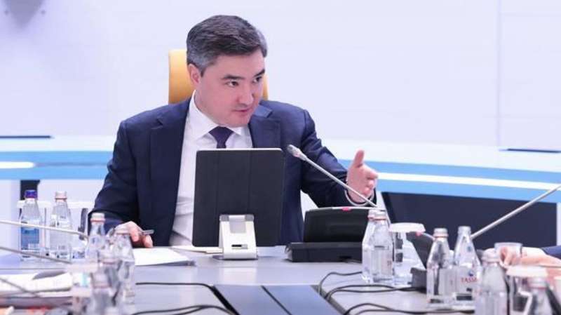 Премьер Бектенов: приоритетная задача акимов и министров - привлечение инвестиций